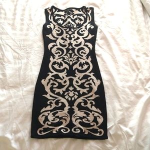 Cream and Black Mini Dress. Classy Dinner or Club Wear. Egyptian Cotton feel. 😊